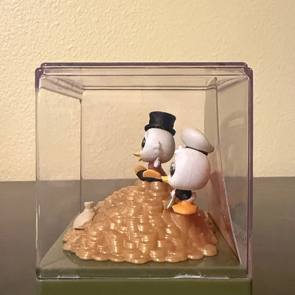 Disney doorables movie moments series 2 rare ducktails figure display set